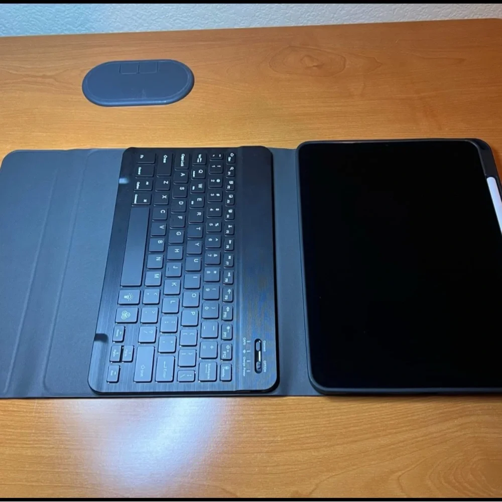 iPad Air Case with Keyboard